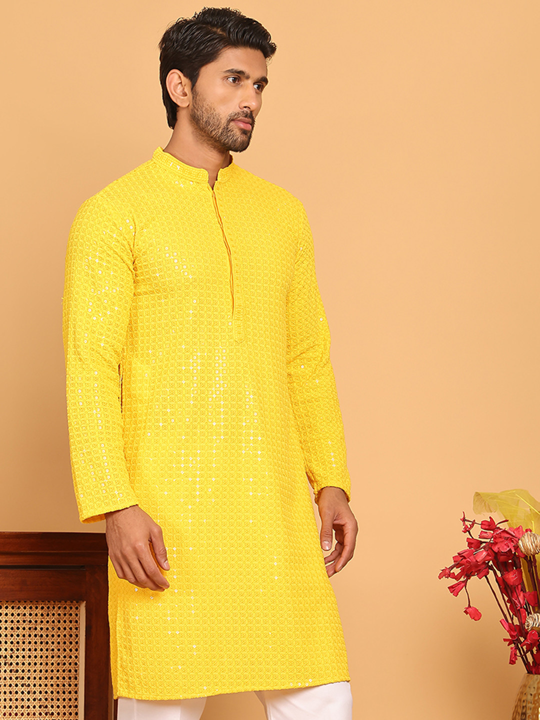 

Jompers Geometric Embroidered Mandarin Collar Thread Work Straight Kurtas, Yellow