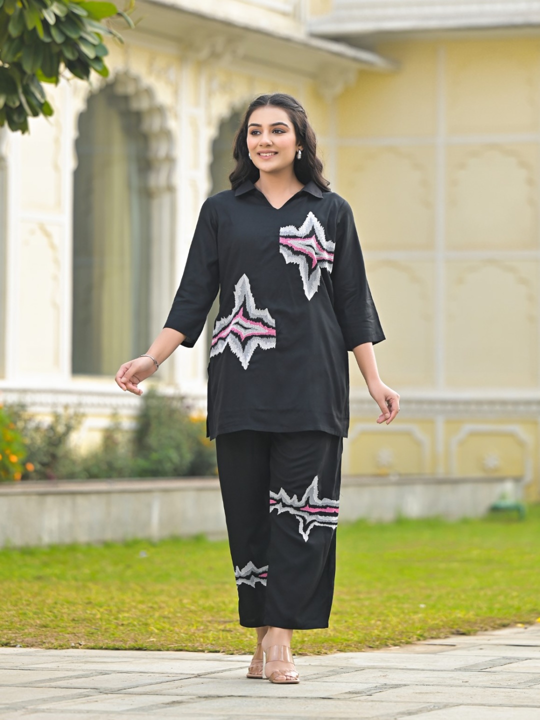 

AUTUMN LANE Printed Shirt Collar Pure Cotton Tunic & Trousers, Black