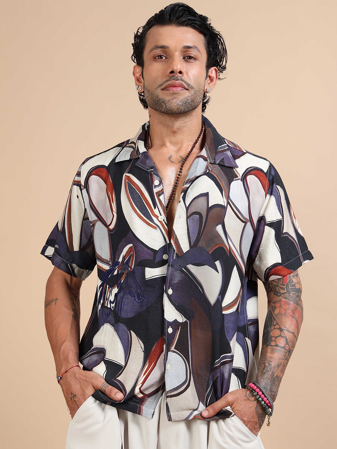 

Italian Colony Men Standard Fit Cuban Collar Abstract Printed Casual Shirt, Black