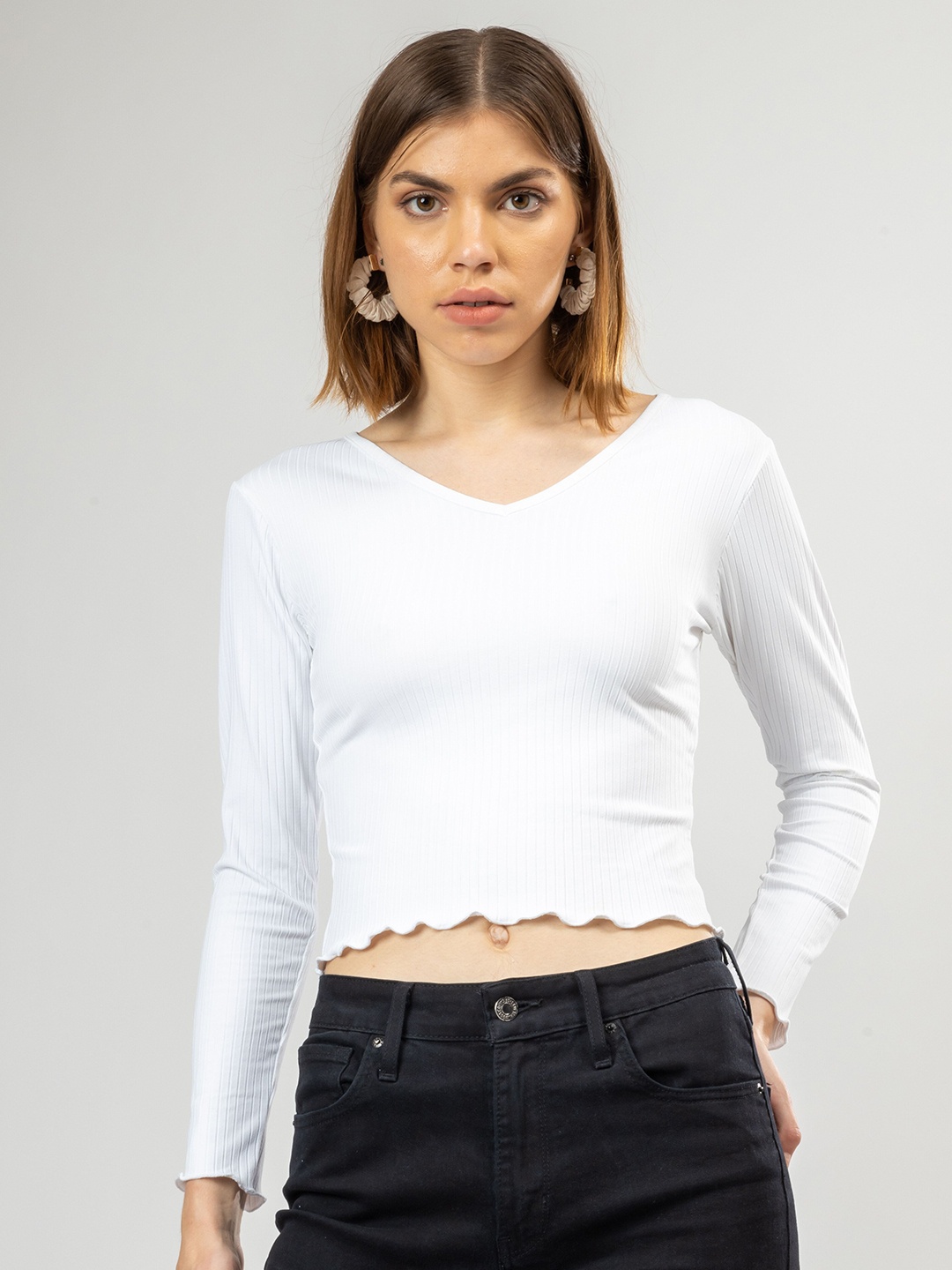 

PYR8 Women Vertical Stripes V-Neck Long Sleeves Fitted Top, White