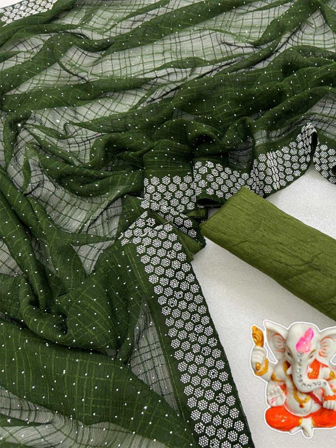 

PAYAL CREATION Polka Dot Beads and Stones Pure Georgette Maheshwari Saree, Green