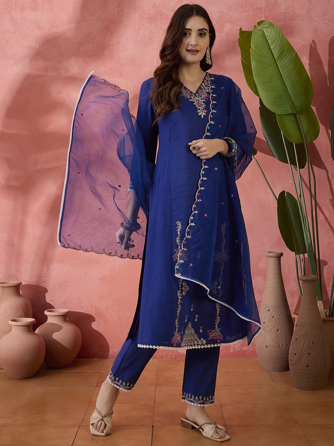 

Sangria Blue Floral Embroidered V-Neck Sequinned Straight Kurta With Trousers And Dupatta