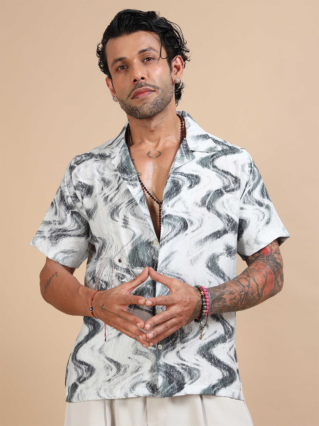 

Italian Colony Men Standard Fit Cuban Collar Abstract Printed Casual Shirt, White