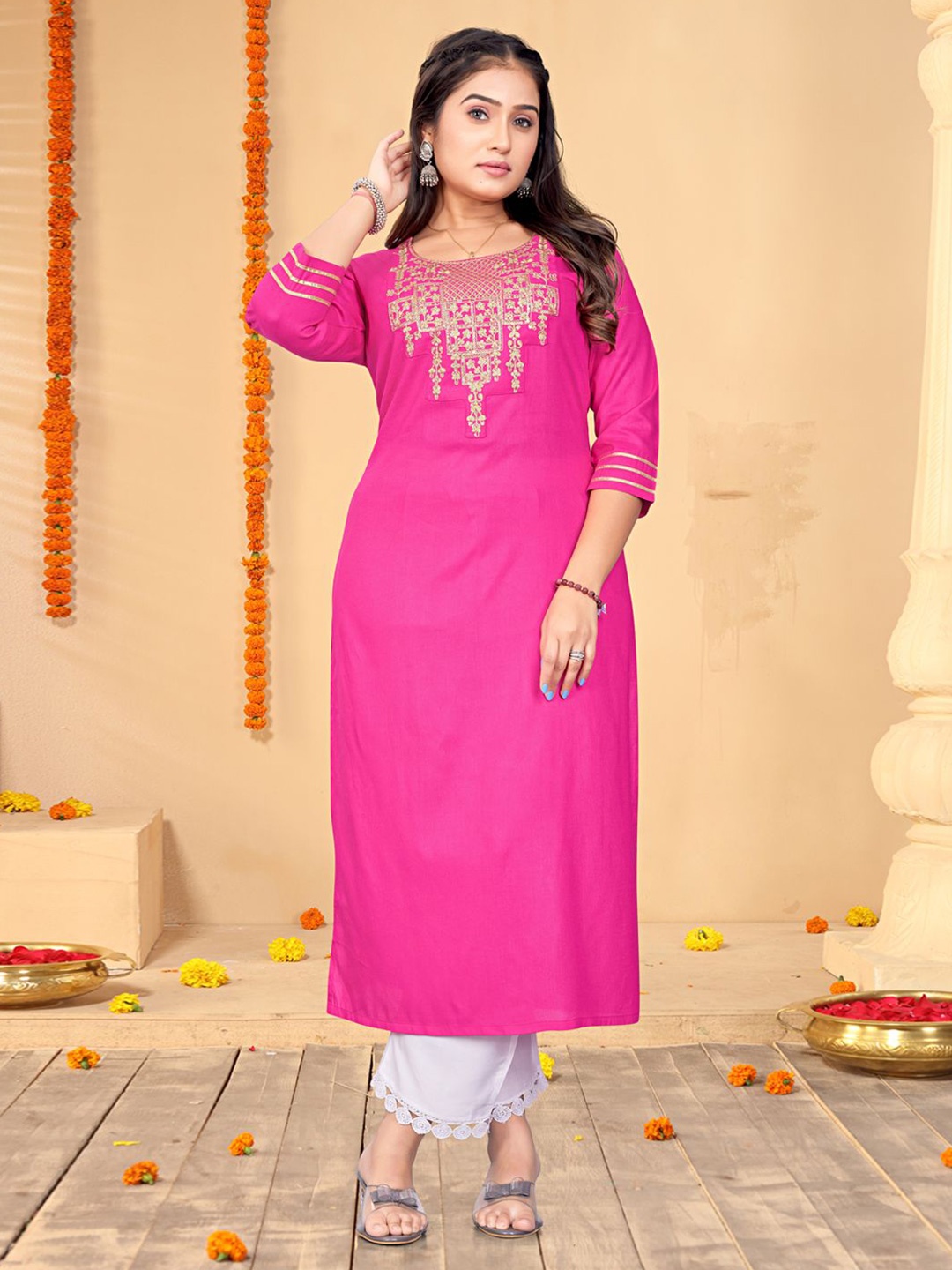 

KAYRAAH Women Sequined Embroidered Calf Length Kurta, Pink