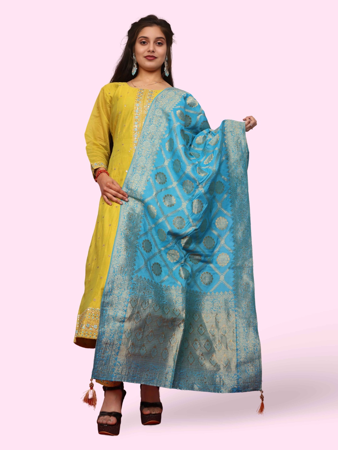 

Shreekama Sequinnce Embellished Round Neck A Line Kurta With Trousers & Dupatta, Mustard