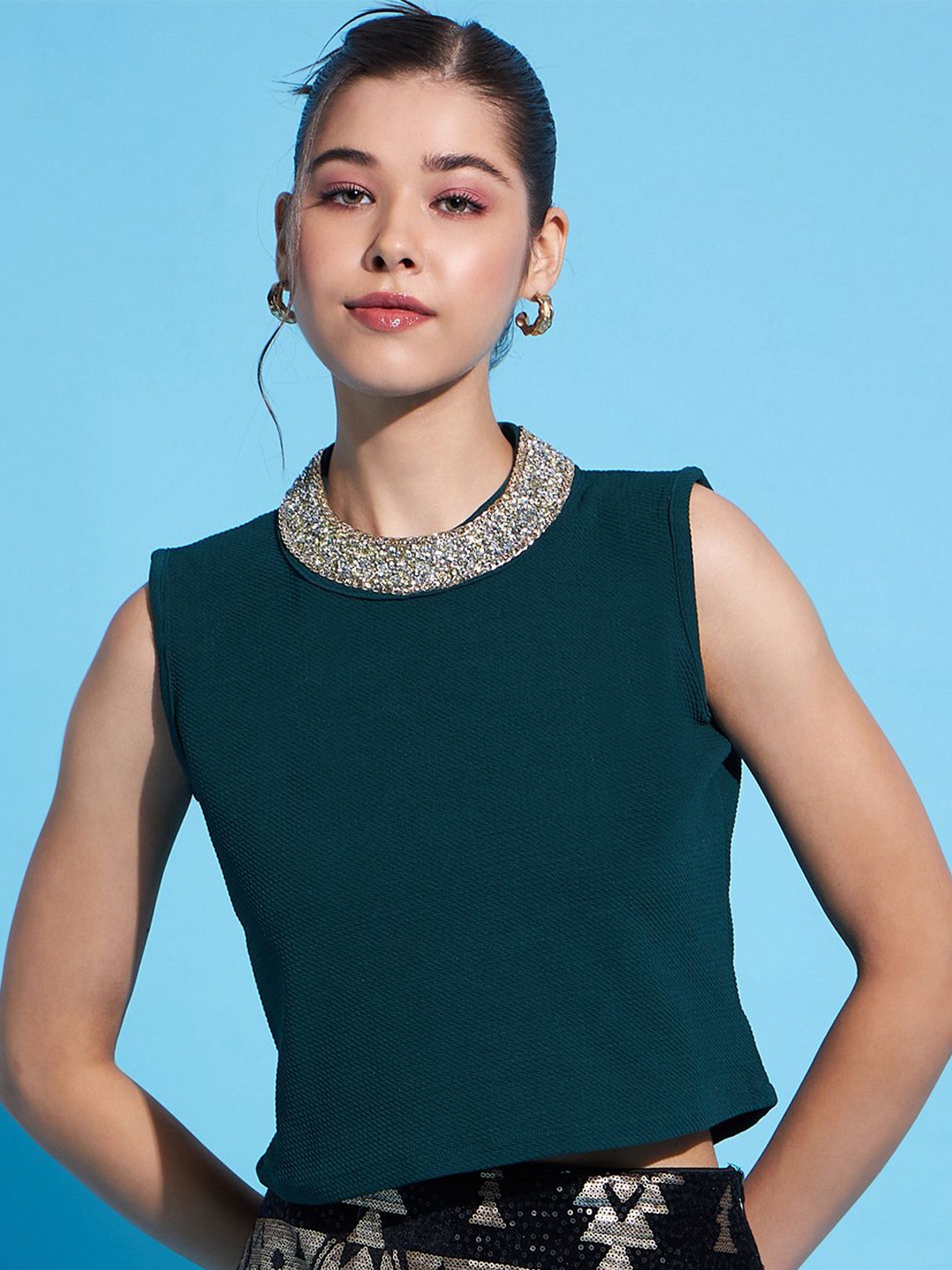 

DressBerry Crop round neck sleeveless Top, Green