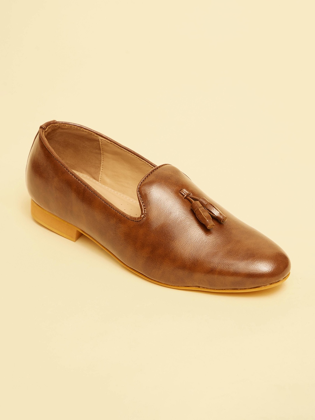 

Manyavar Men Tassled Loafer Style Loafers Mojaris, Brown