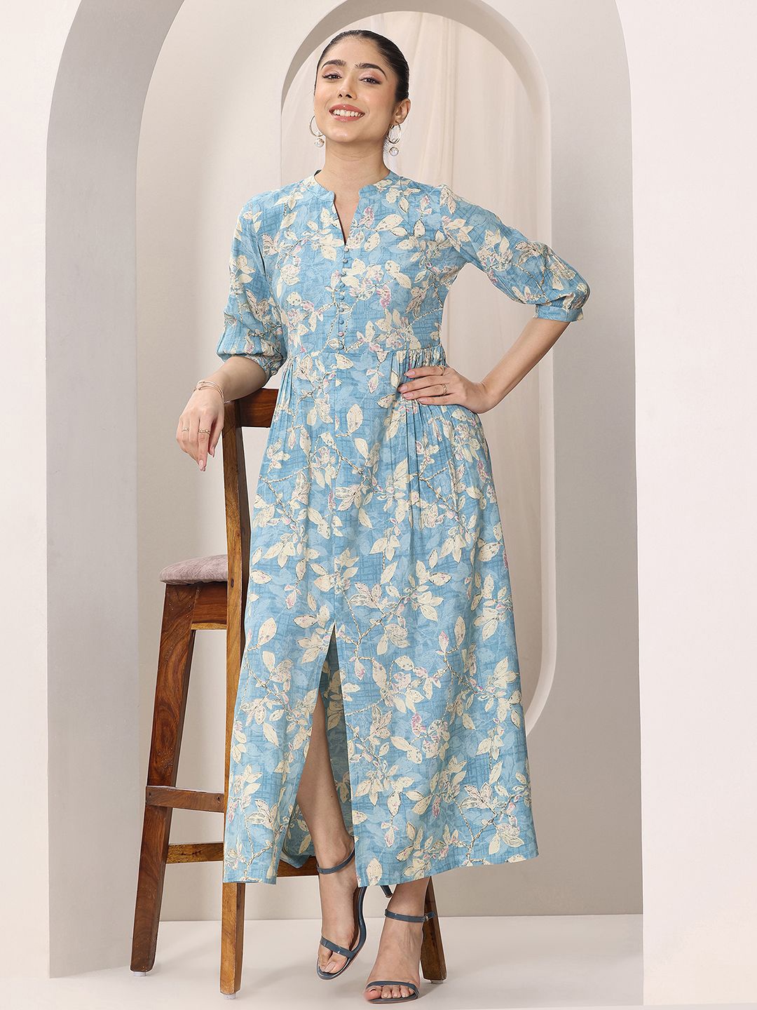 

Libas Floral Print Puff Sleeve Fit & Flare Midi Dress, Blue