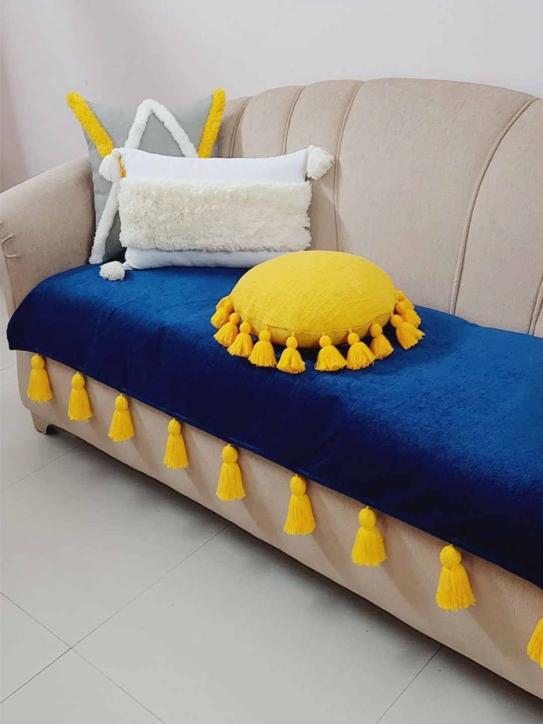

THROWPILLOW Navy Blue & Yellow 3 Seater Sofa Cover