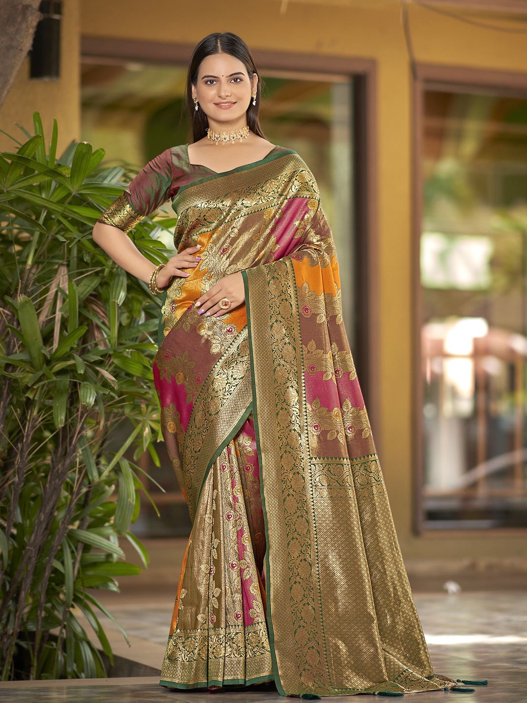 

SAREETHNIC Woven Design Zari Pure Silk Dharmavaram Saree, Pink