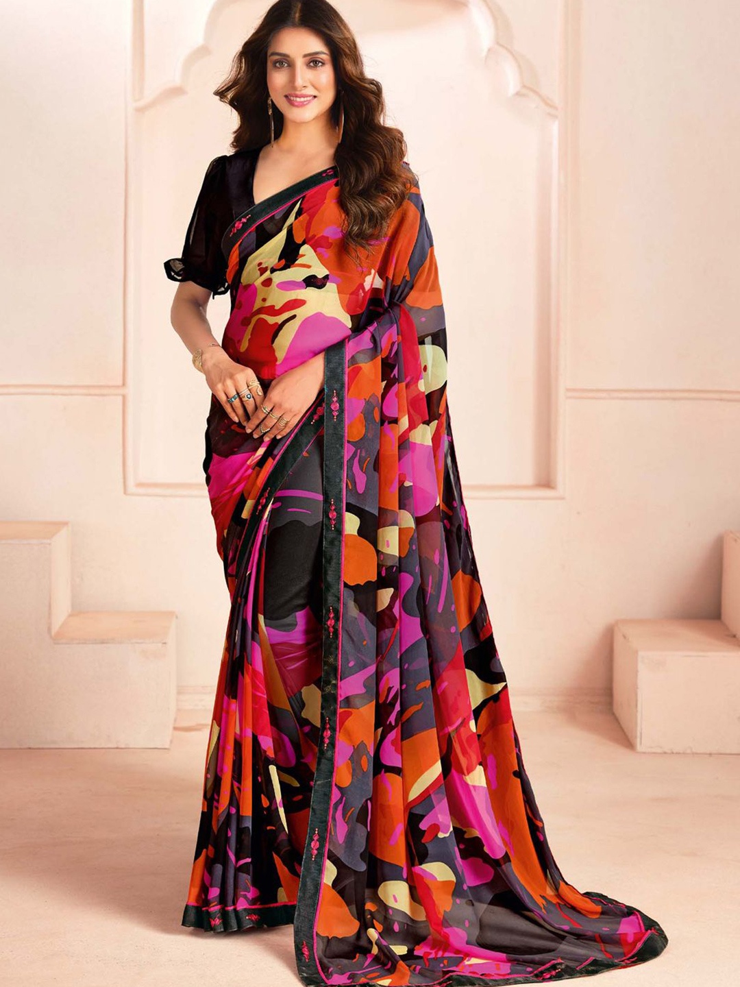 

House Of Pataudi Printed Saree With Blouse, Black