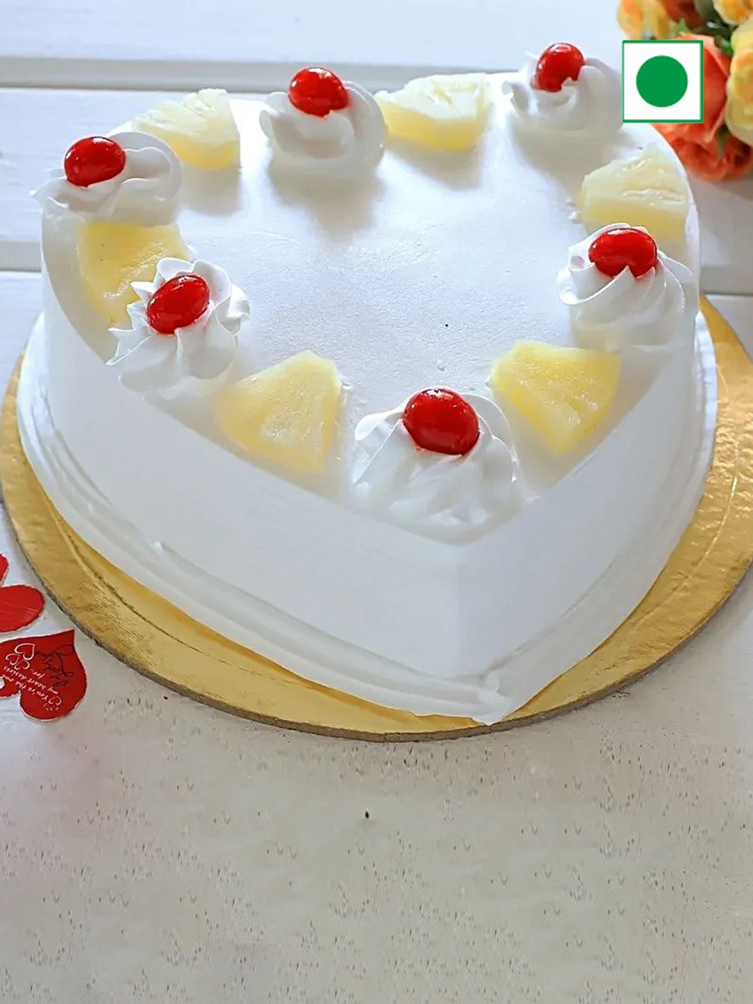 

fnp Pineapple Flavour Eggless Heart Shaped Cake - 500 g, White