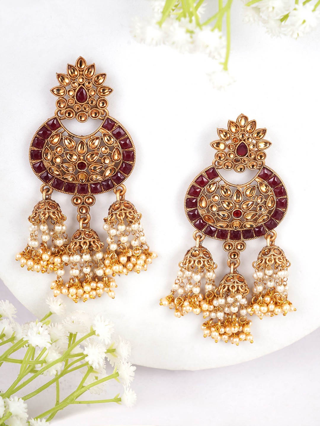 

Adwitiya Collection Gold-Plated Stone Studded & Pearls Beaded Dome Shaped Chandbalis