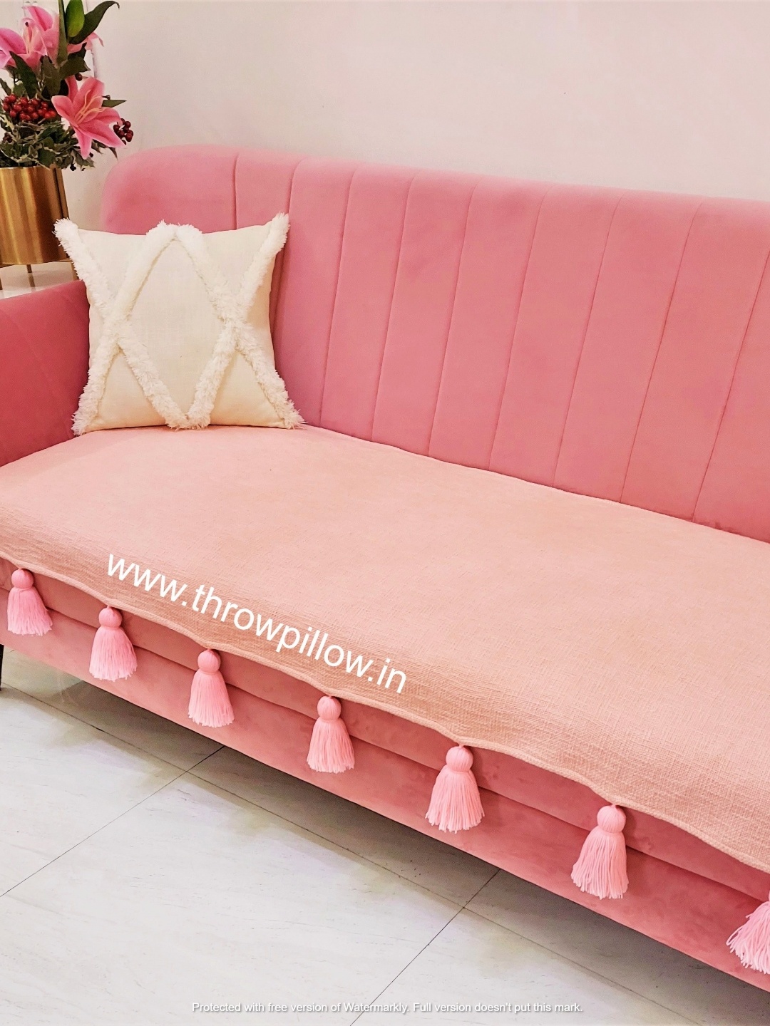 

THROWPILLOW Peach 3 Seater Sofa Cover