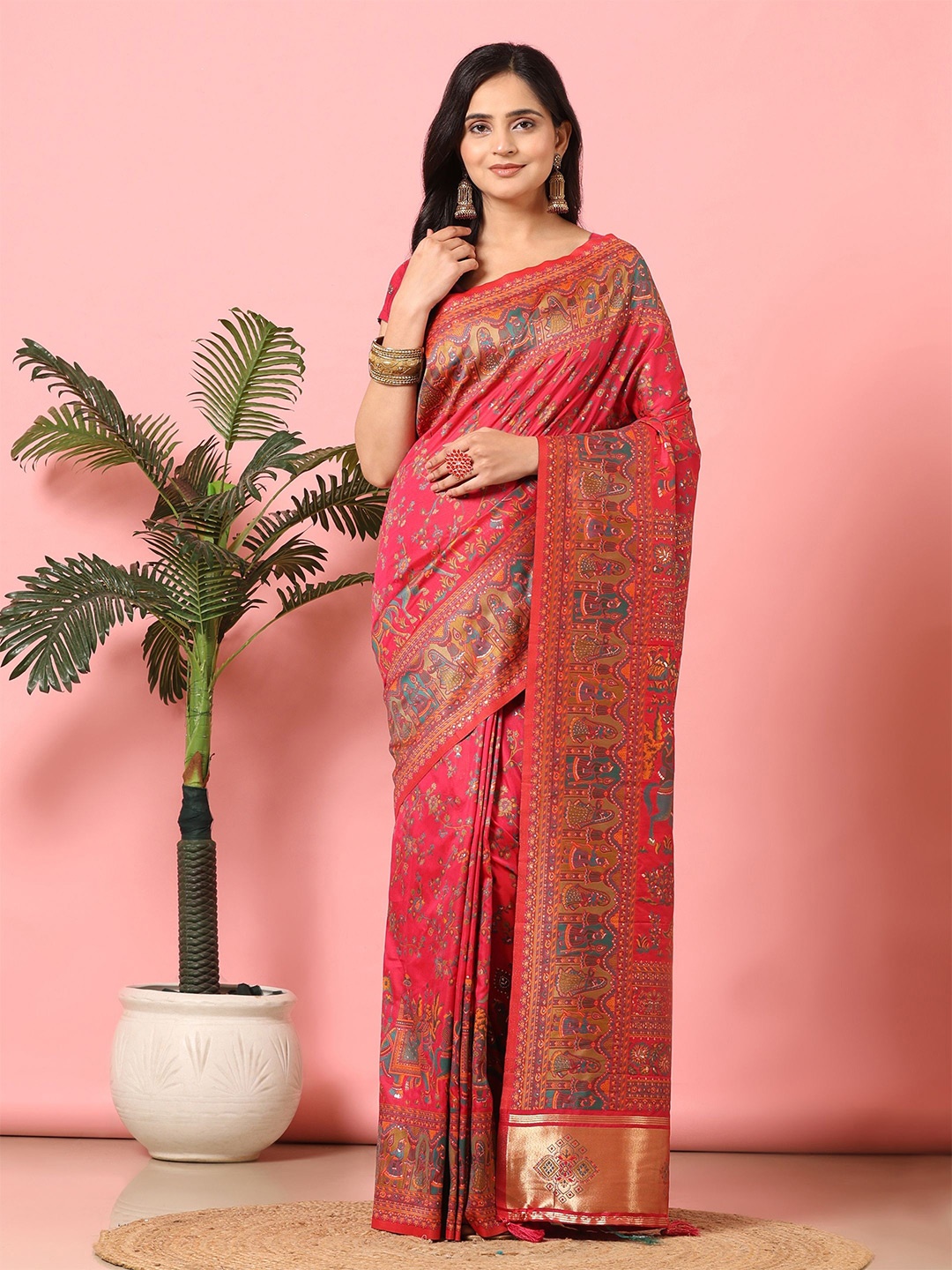 

Pionex Ethnic Motifs Printed Banarasi Saree, Pink