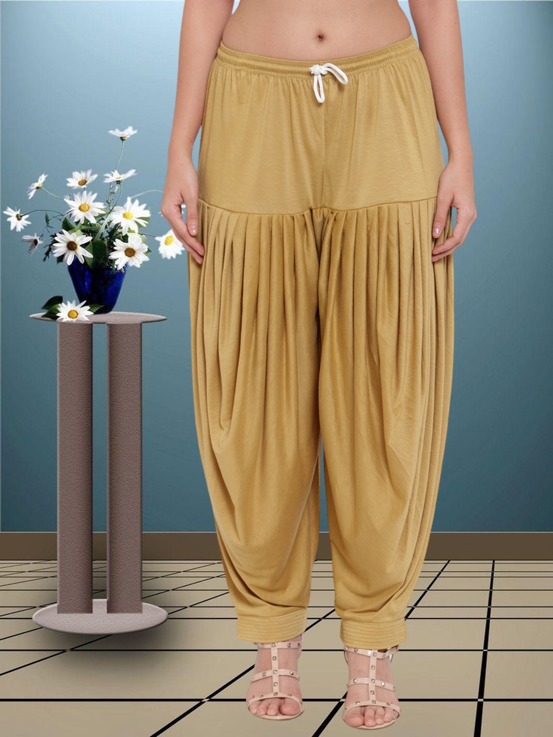 

GRACIT Mid-Rise Patiala, Beige
