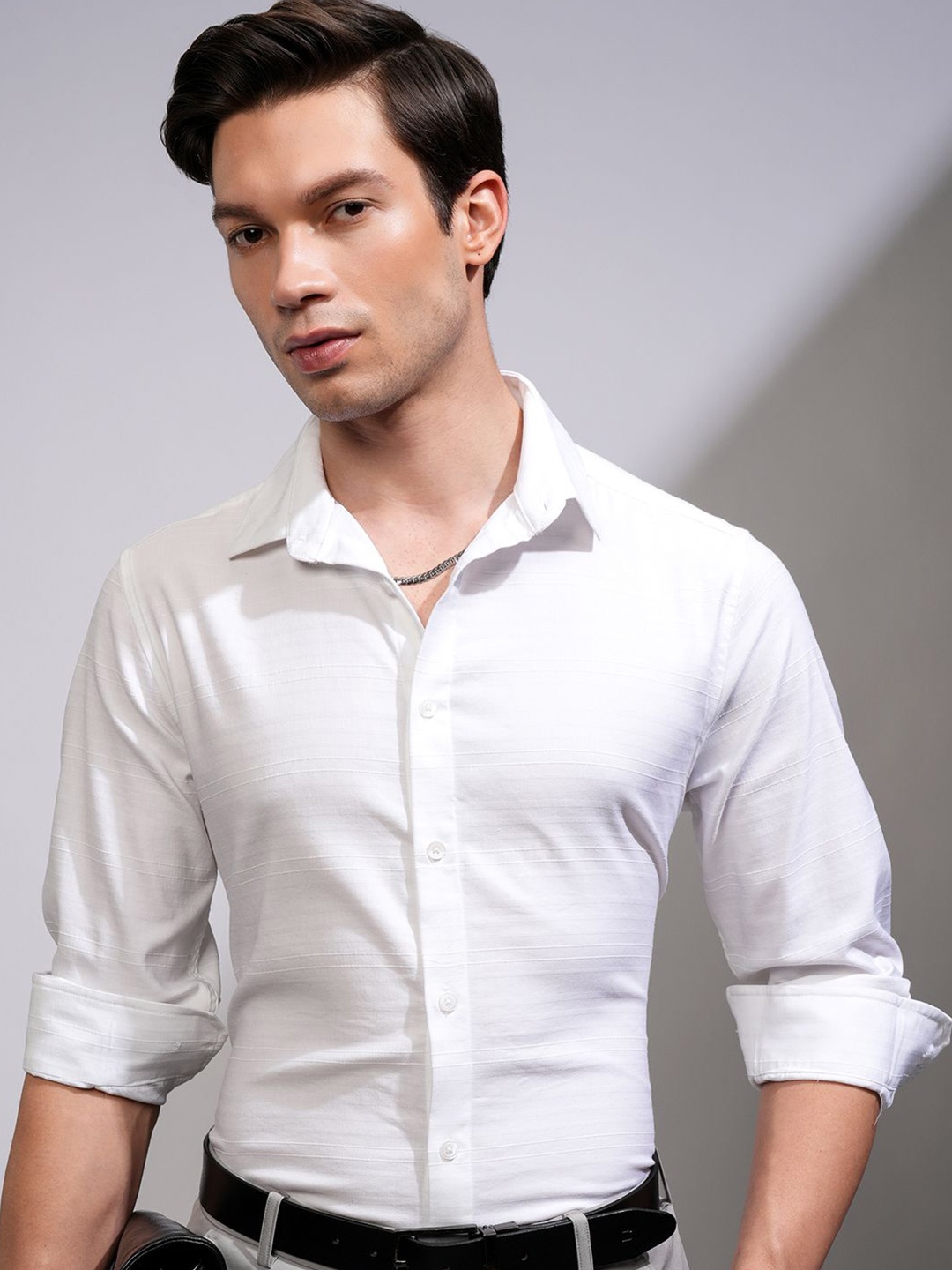 

HIGHLANDER Men Spread Collar Textured Cotton Formal Shirt, White