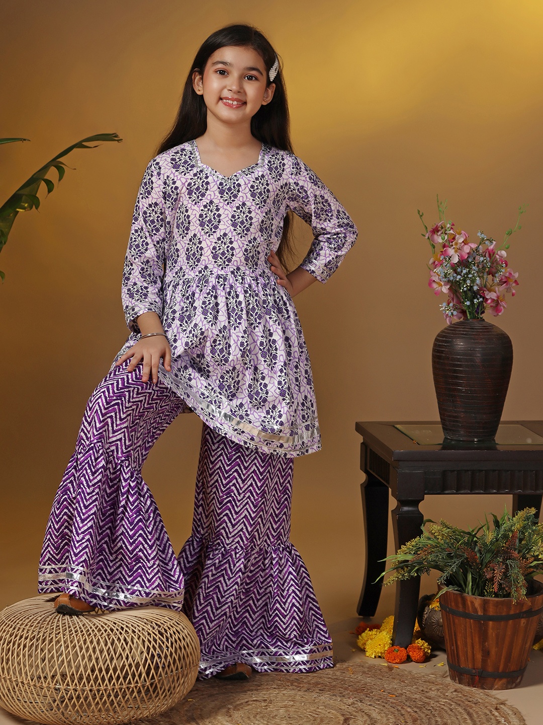 

Sangria Girls Purple Floral Printed Sweetheart Neck Anarkali Kurta With Sharara