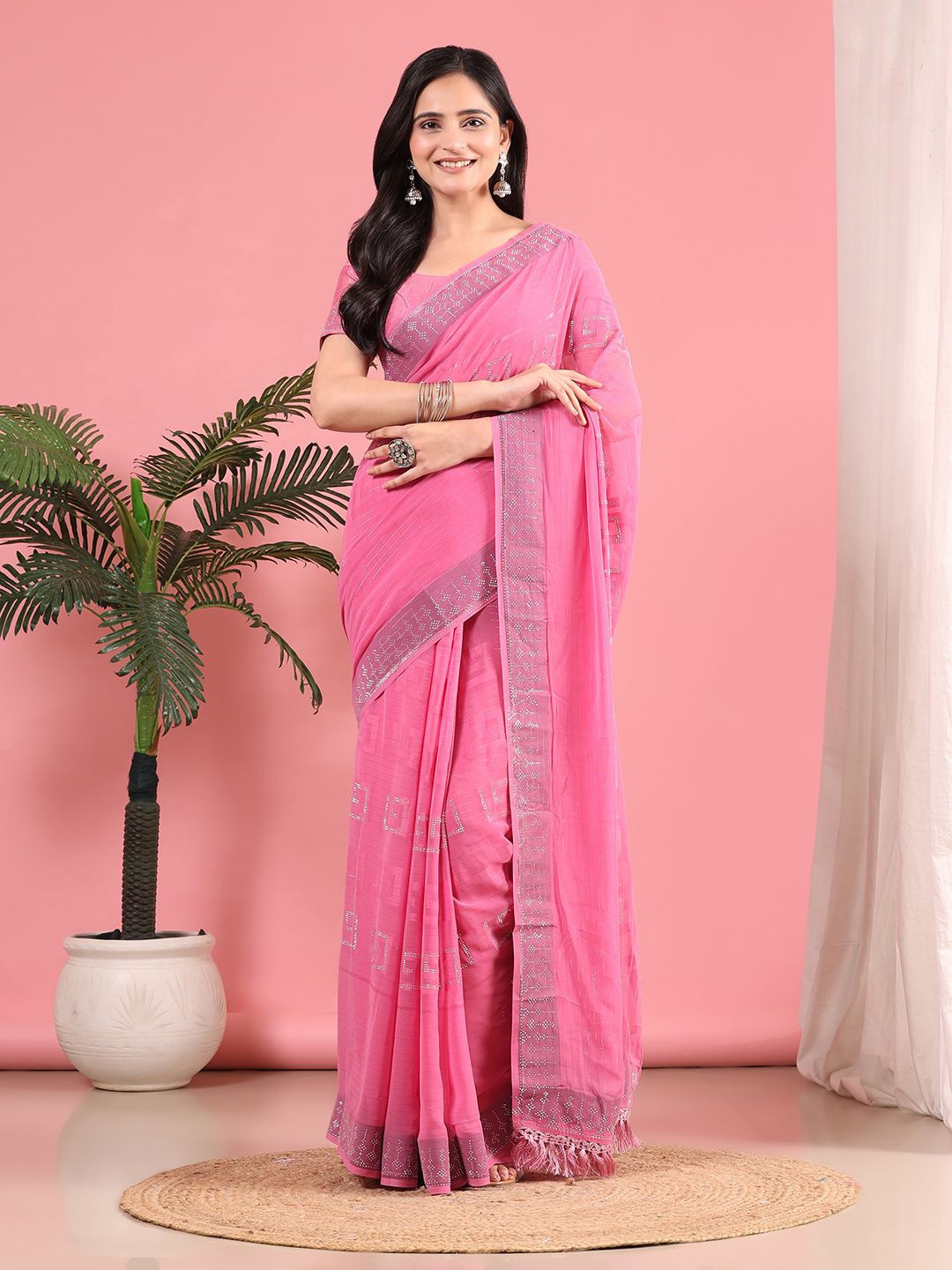 

Pionex Swarovski Diamond Work Saree, Pink