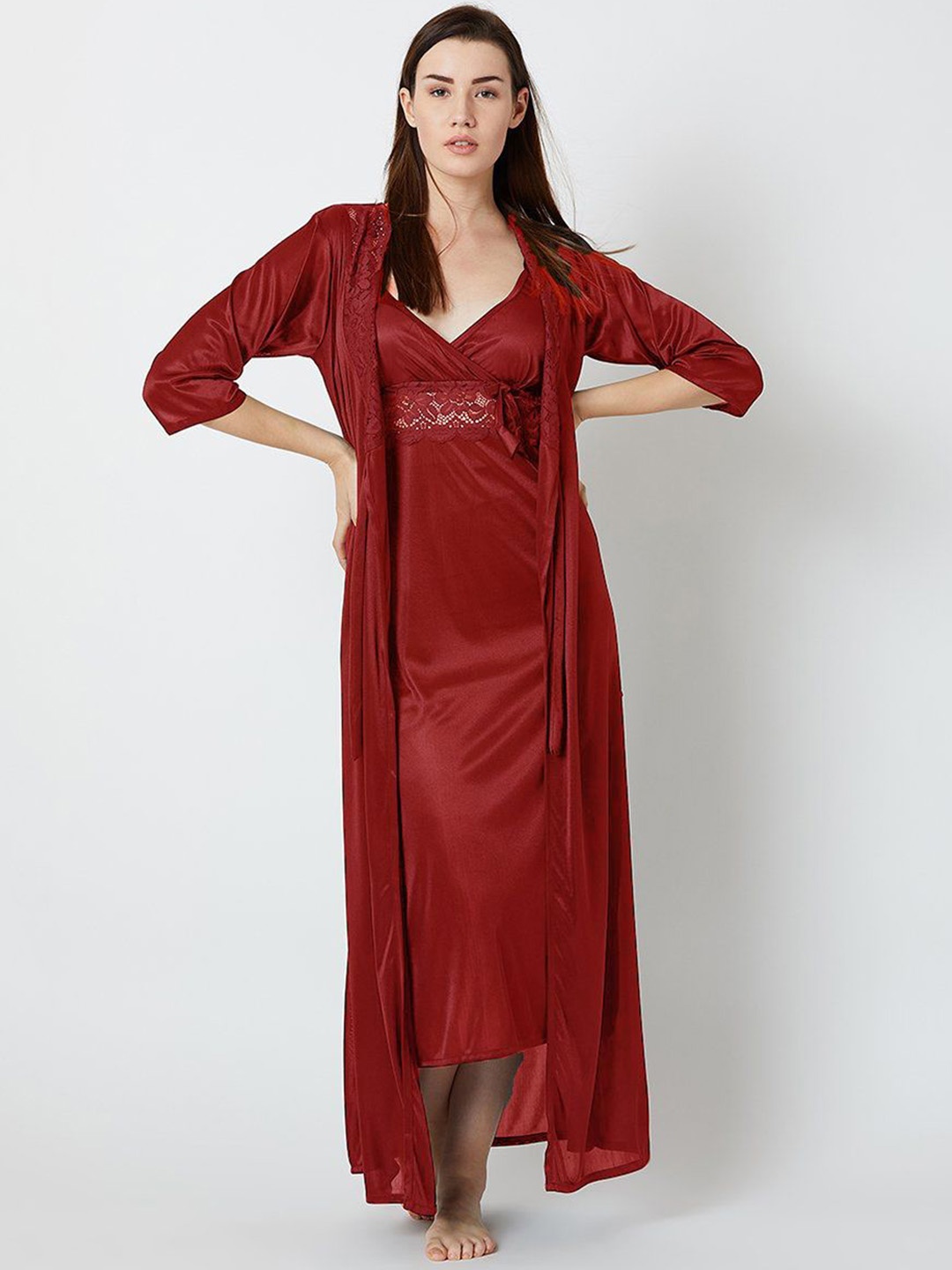 

XPIOX Maxi Satin Nightdress With Robe, Maroon