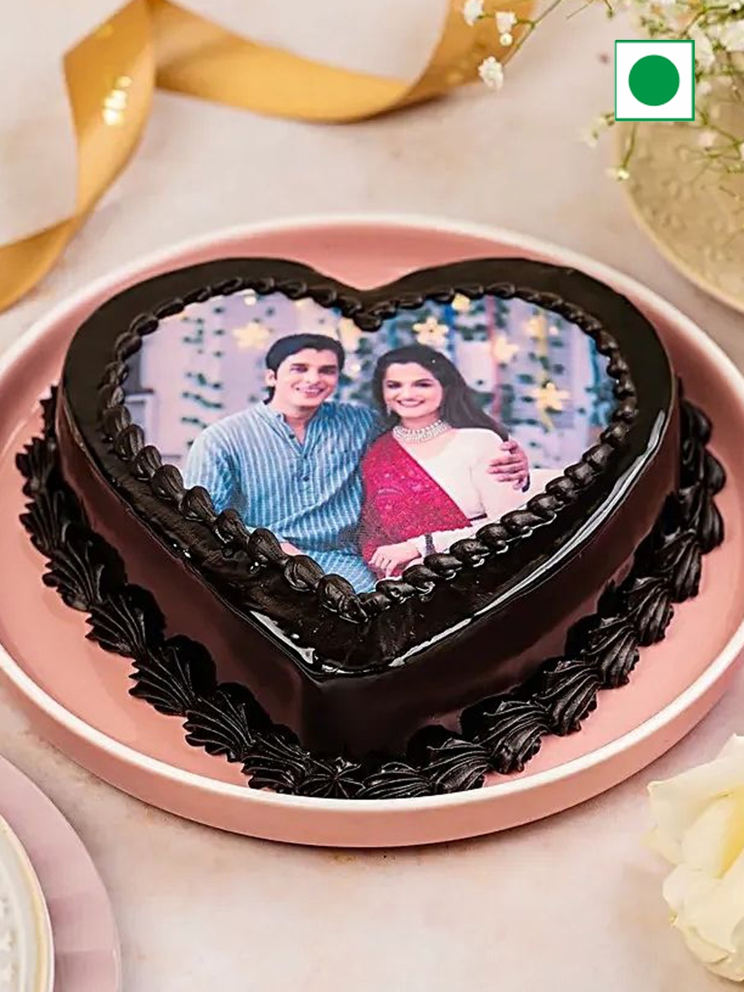 

fnp Chocolate Flavor Heart Cake 1kg, Brown