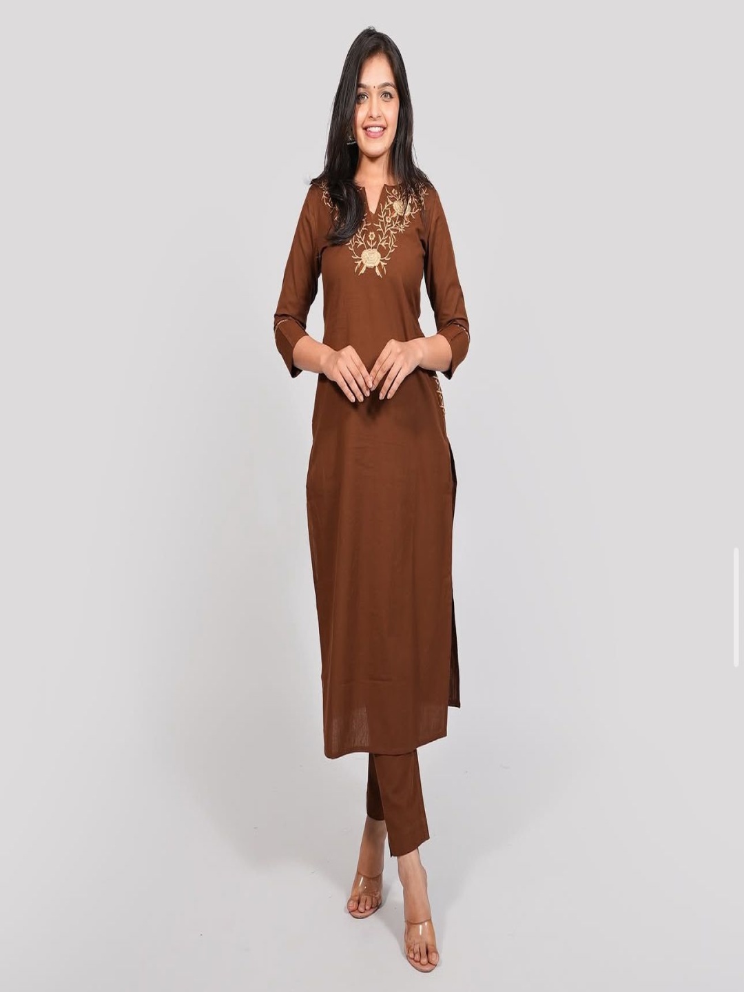 

MILAAV Floral Yoke Design Notch Neck Pure Cotton Kurta with Trousers, Brown