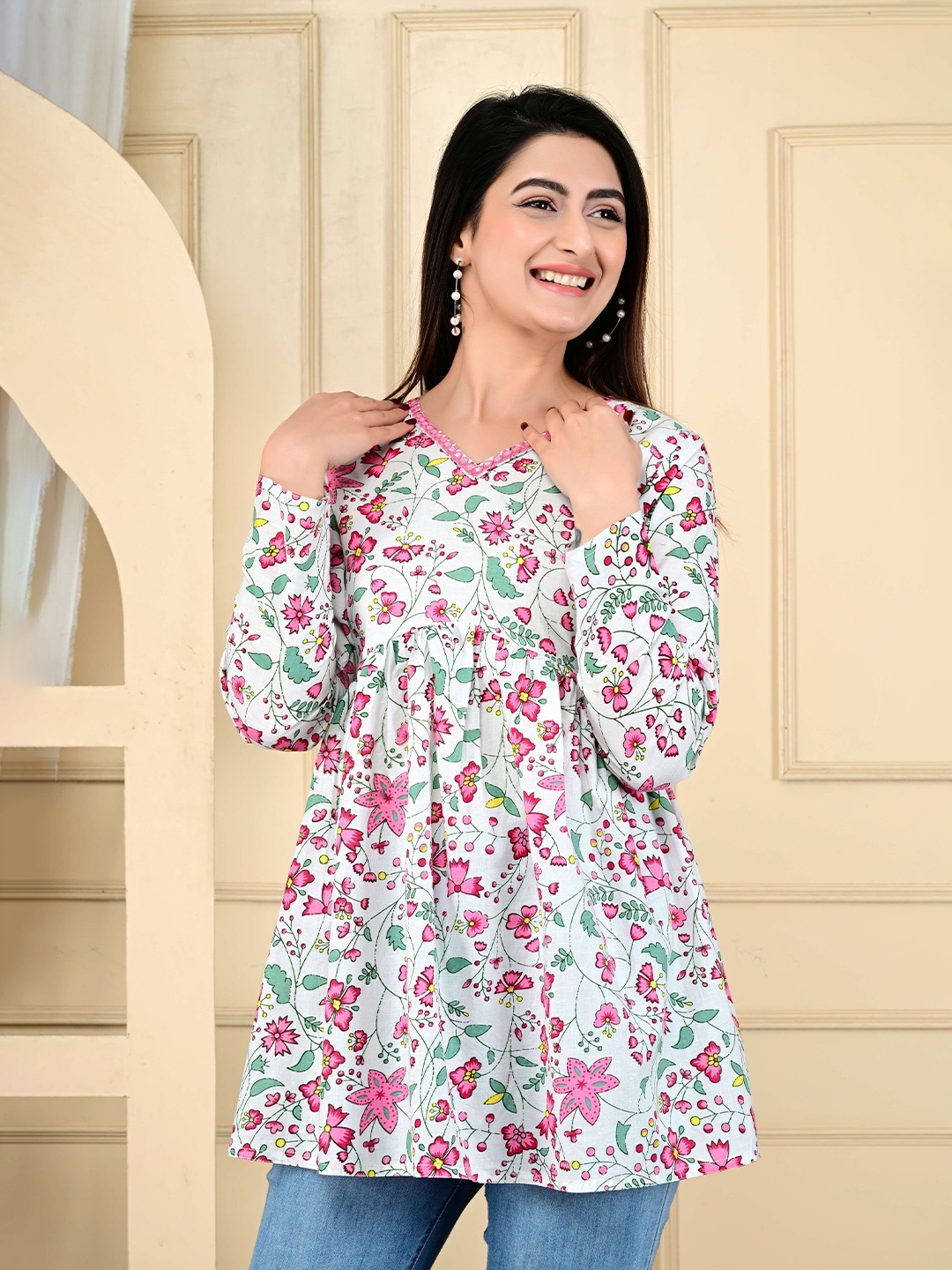 

Manvik fashion Women Floral Printed V-Neck Mirror Work Pure Cotton Empire Kurti, White