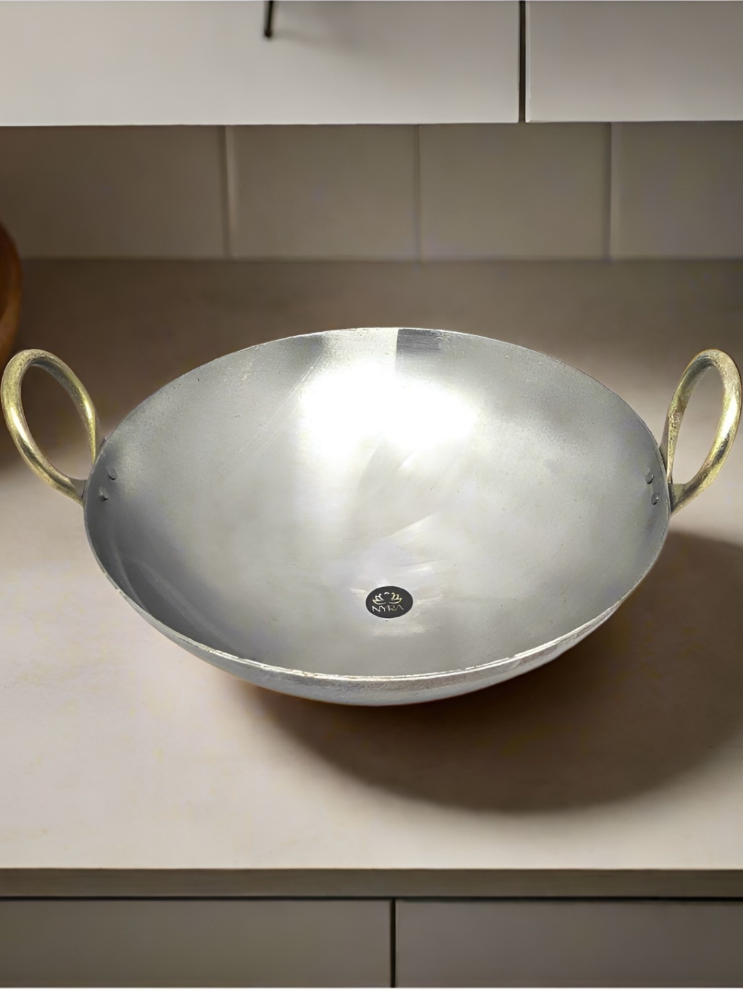 

Nyra Kitchenware Silver-Toned & Gold Toned Iron Dishwasher Safe Serving Kadhai 2L