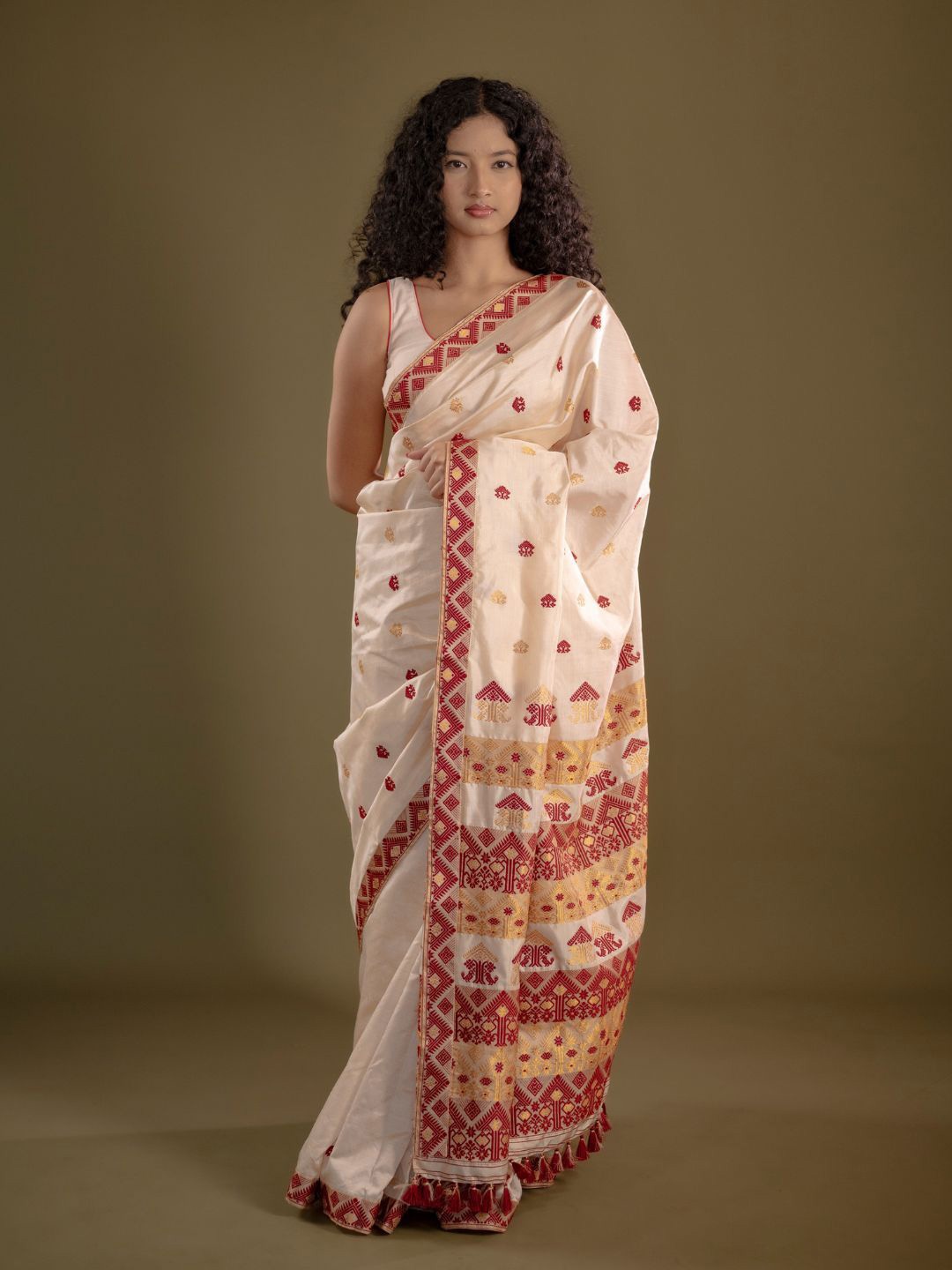 

Mayuri Silk Pure Silk Tussar Saree, Cream