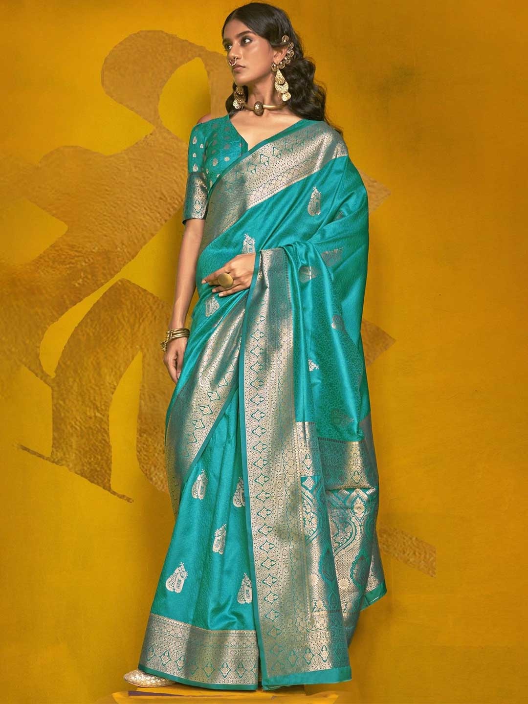 

MySilkLove Ethnic Motifs Zari Silk Blend Banarasi Saree, Blue