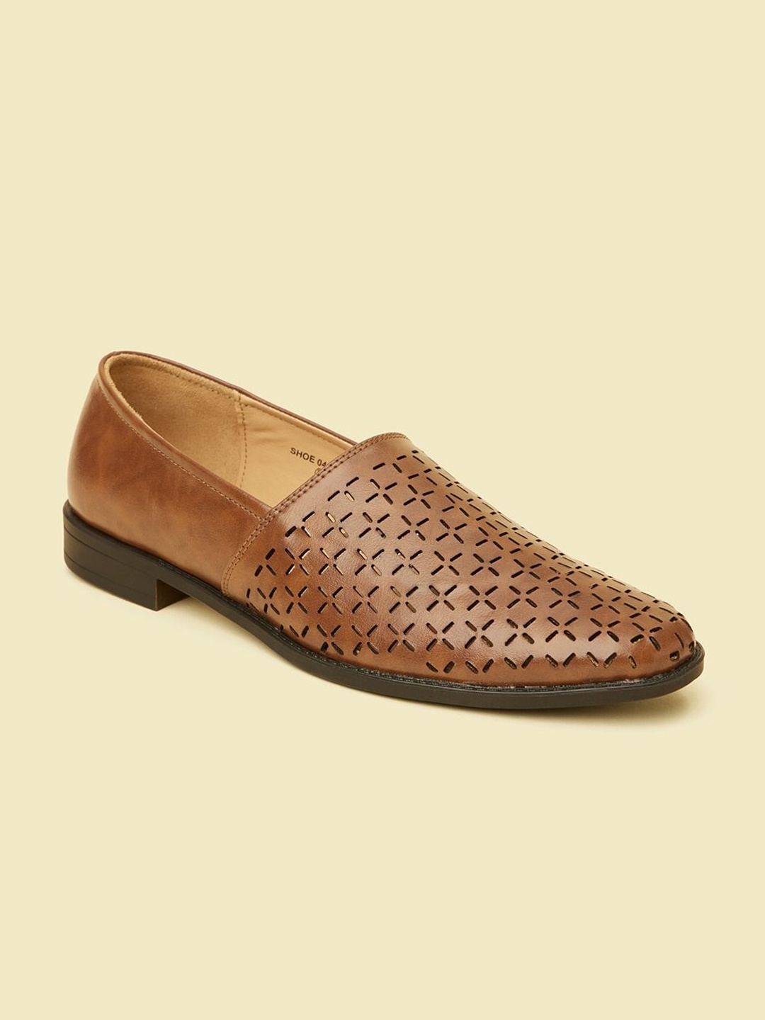 

Manyavar Men Self Design Loafer Style Mojaris, Brown