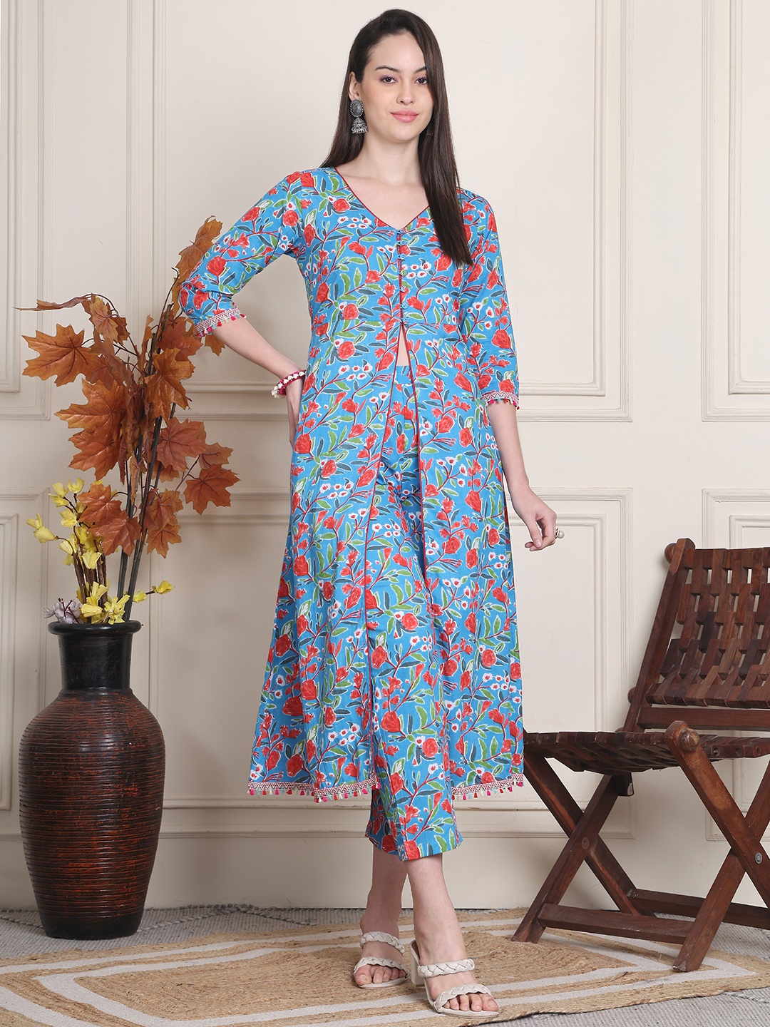 

SOUNDARYA Floral Printed V-Neck High Slit Pure Cotton A-Line Kurta With Trousers, Blue