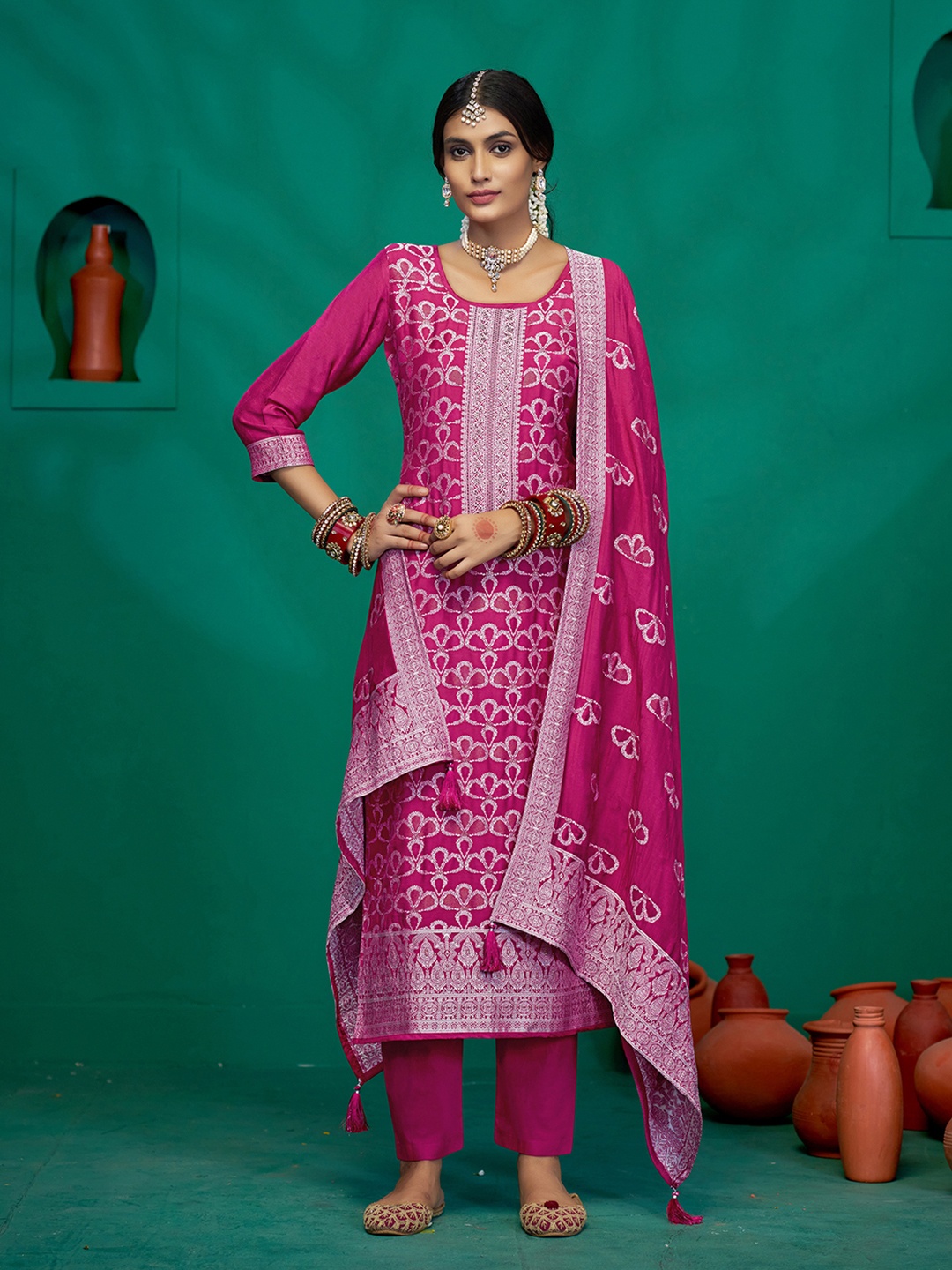 

Anouk Pink And Silver Floral Woven Design Unstitched Dress Material