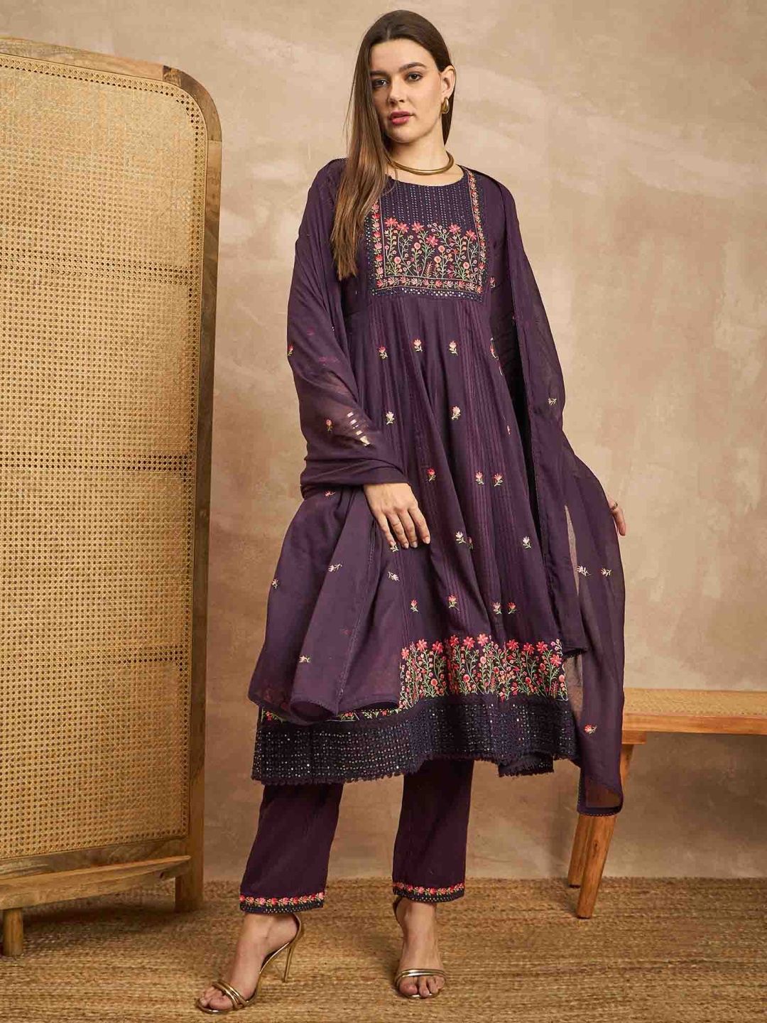 

CHETI Women Empire Thread Work Pure Cotton Kurta with Trousers & With Dupatta, Purple