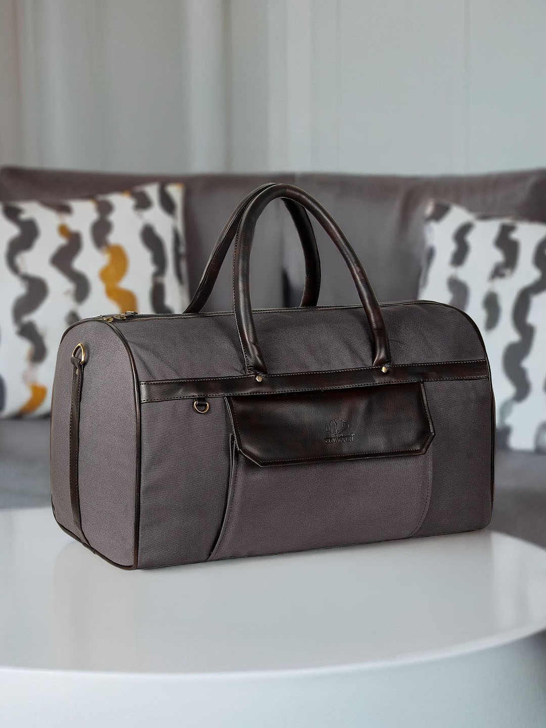 

THE CLOWNFISH Alwyn Small Travel Duffel Bag- 35L, Grey