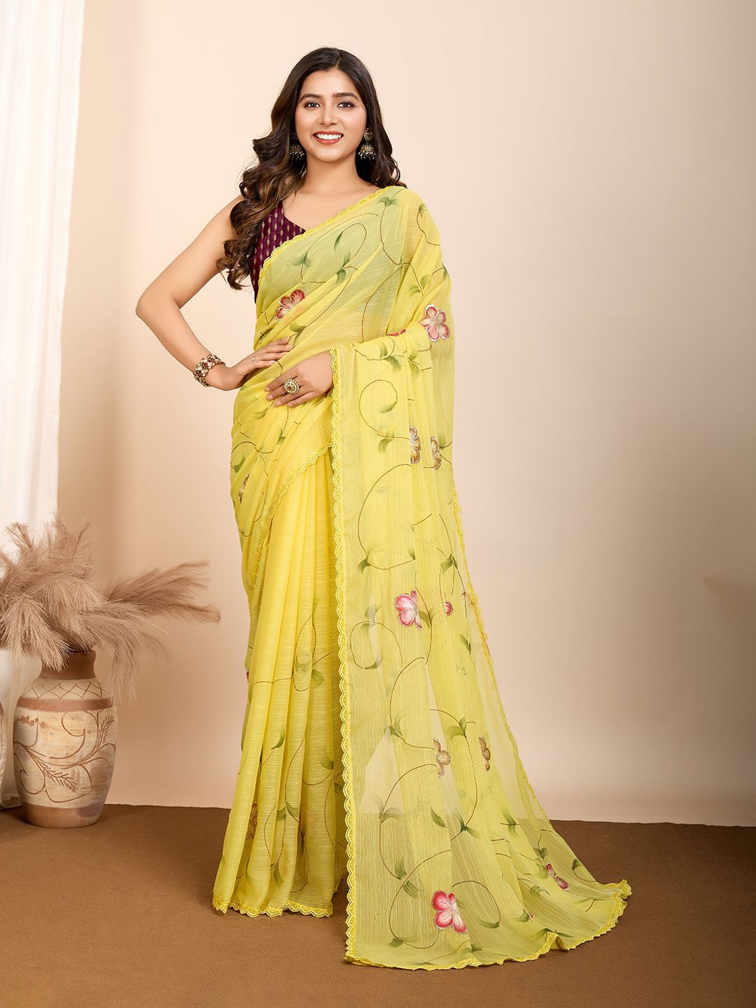 

Munir Floral Printed Embroidered Saree, Yellow