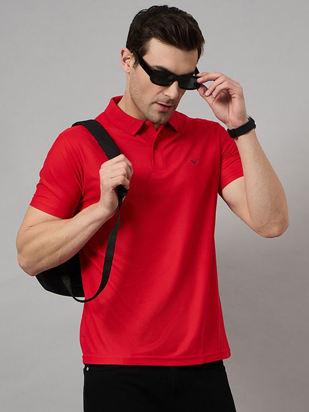 

BRONATION Men Solid Polo Collar Cotton T-shirt, Red