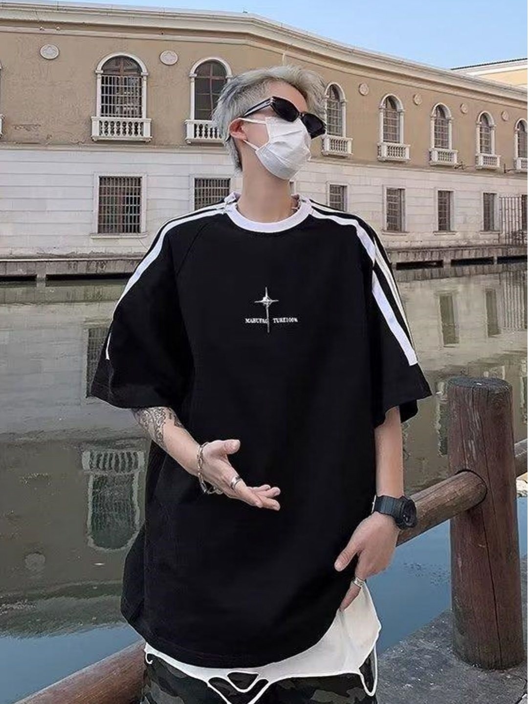 

StyleCast Men Graphic Printed Round Neck Oversized T-shirt, Black