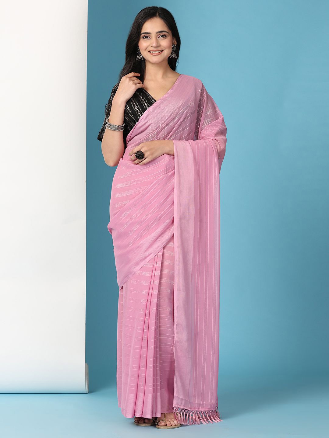 

Pionex Striped Saree With Stitched Blouse, Pink