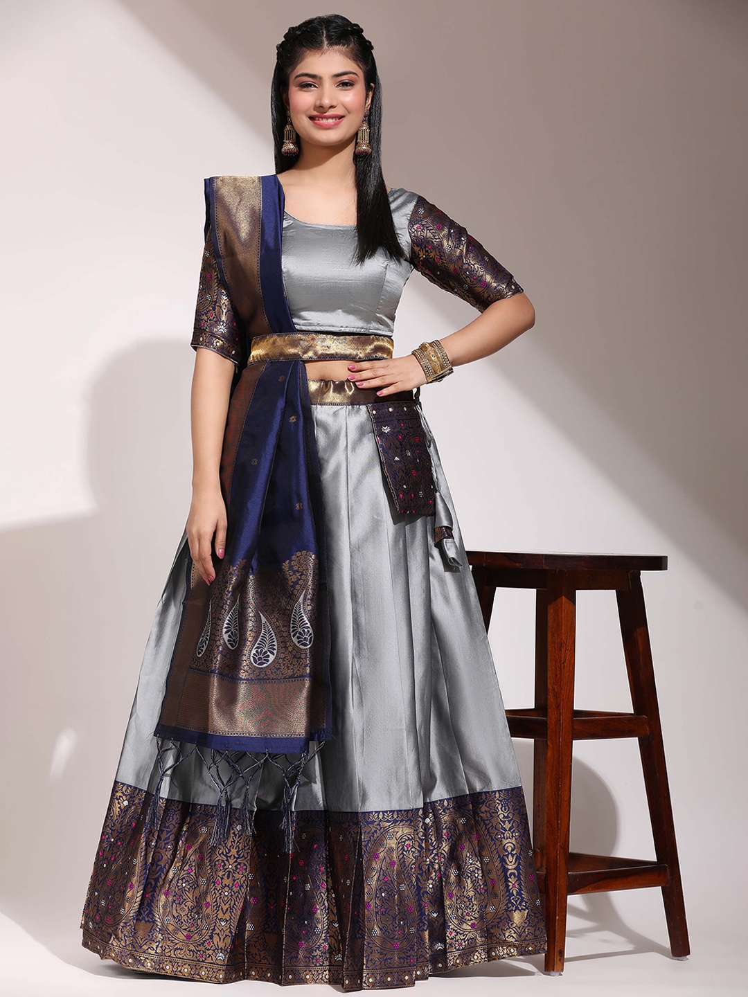 

DIVASTRI Semi-Stitched Lehenga & Unstitched Blouse With Dupatta, Grey