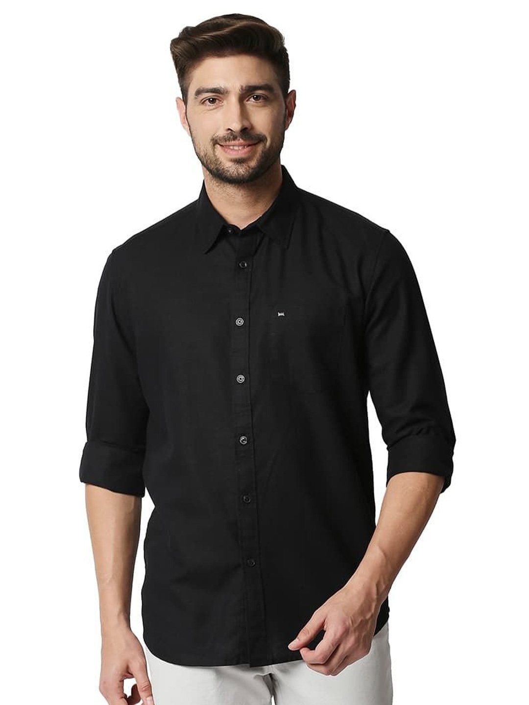 

Basics Men Relaxed Fit Spread Collar Solid Cotton Casual Shirt, Black