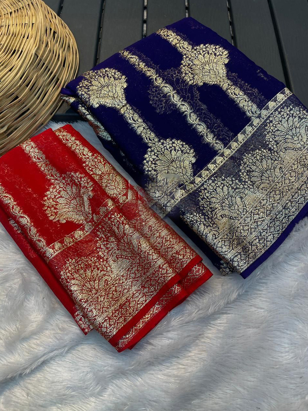 

PAYAL CREATION Ethnic Motifs Woven Design Zari Pure Georgette Maheshwari Saree, Blue