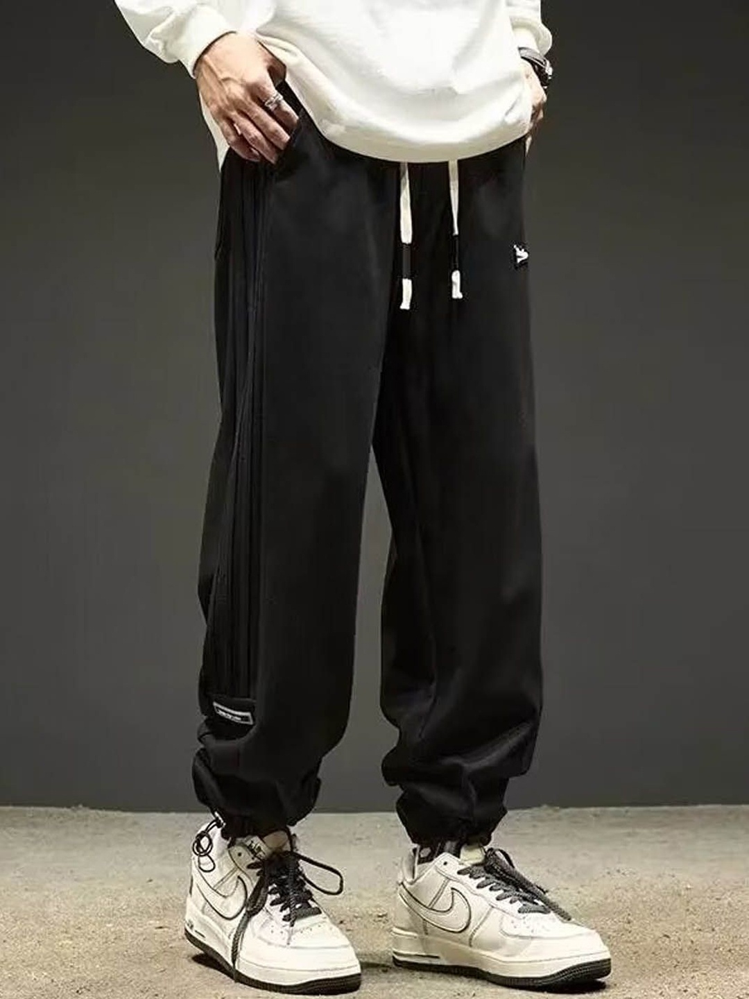 

StyleCast Men Regular Fit Mid-Rise Joggers, Black