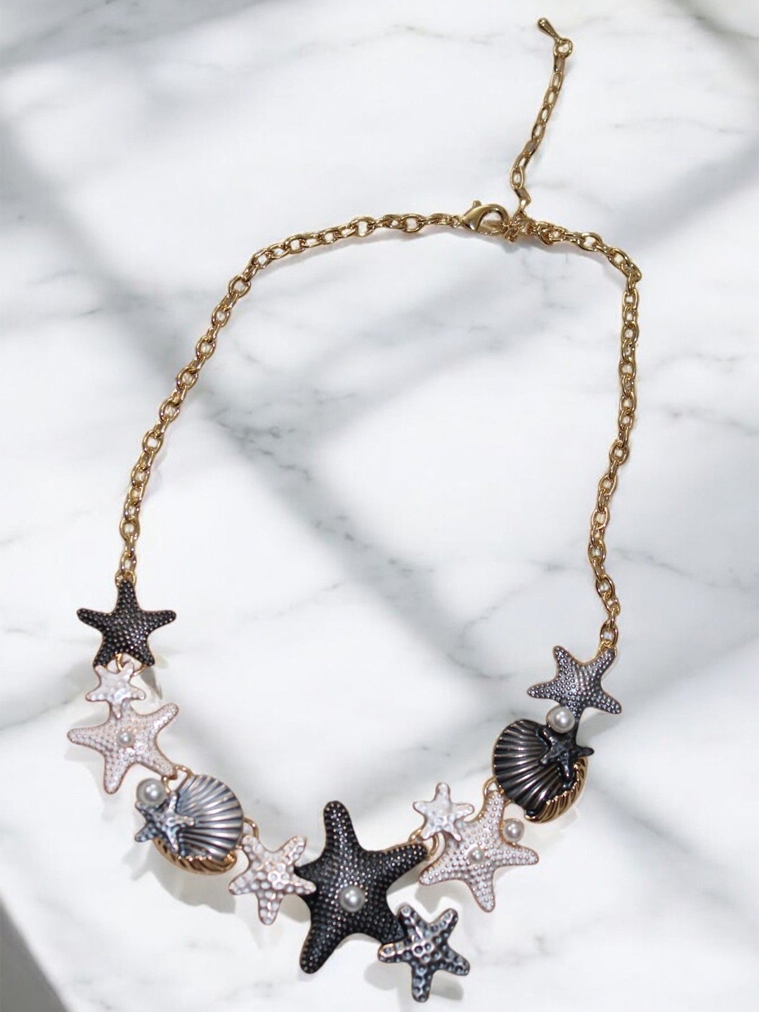 

Jolly Faces Stylish Minimal Necklace, Blue