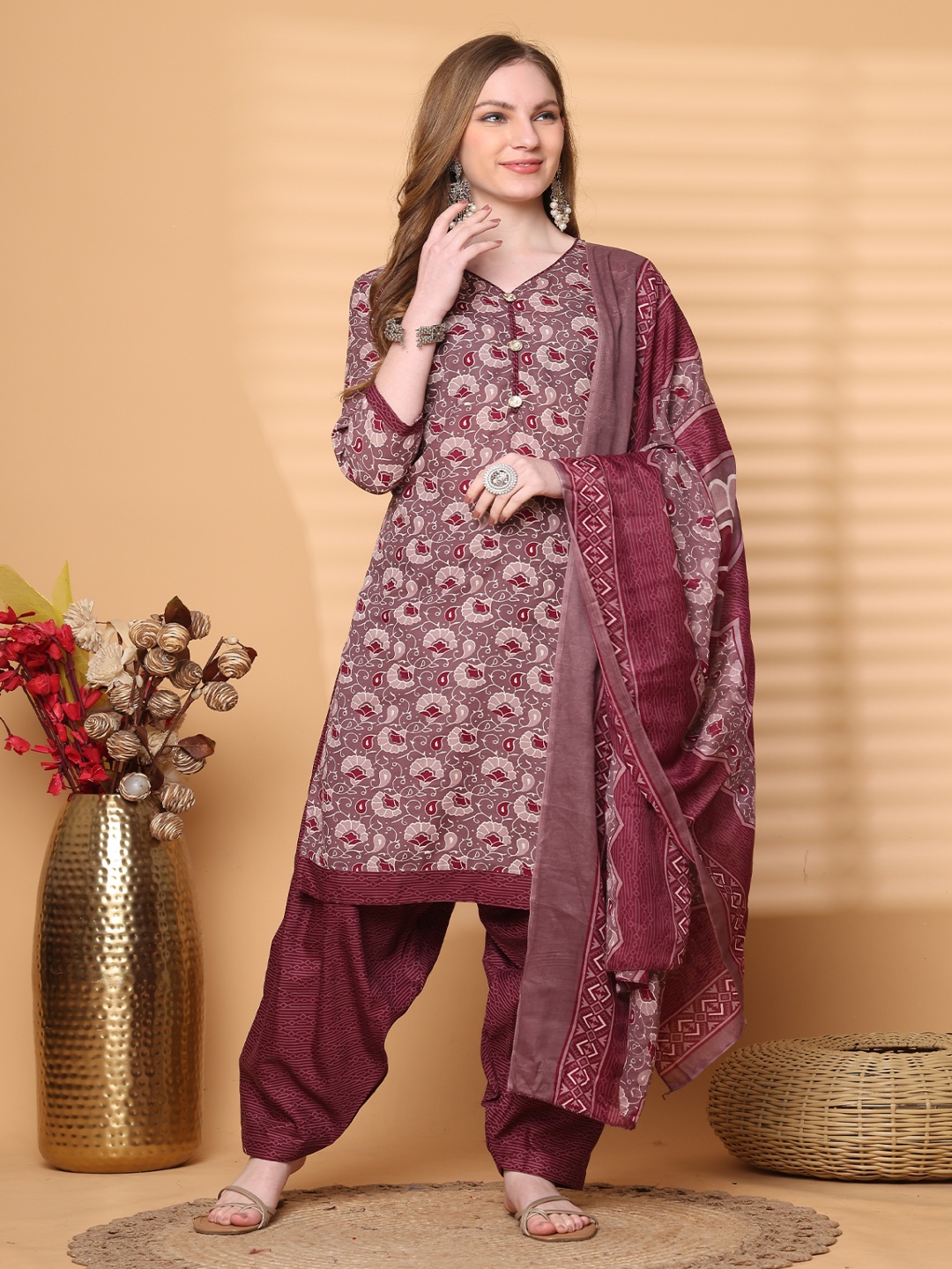 

Rajnandini Floral Printed V-Neck Straight Kurta With Salwar & Dupatta, Maroon