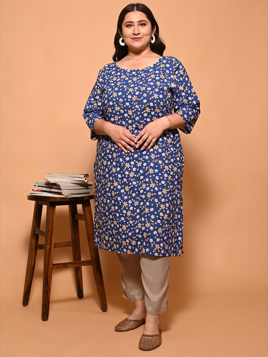 

GATIM Plus Size Floral Printed Round Neck Pure Cotton Straight Kurta, Blue