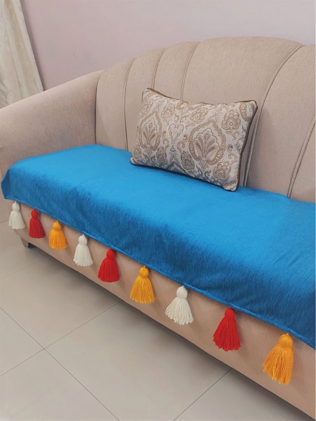 

THROWPILLOW Blue And Orange Anti Slip Thick And Sturdy Sofa Cover