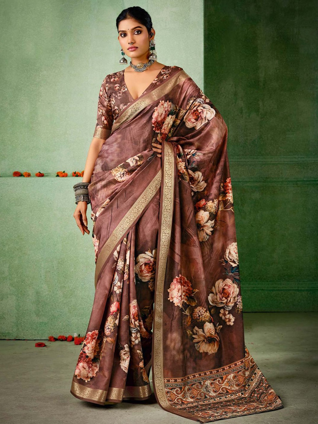 

Mitera Floral Zari Tussar Saree, Brown