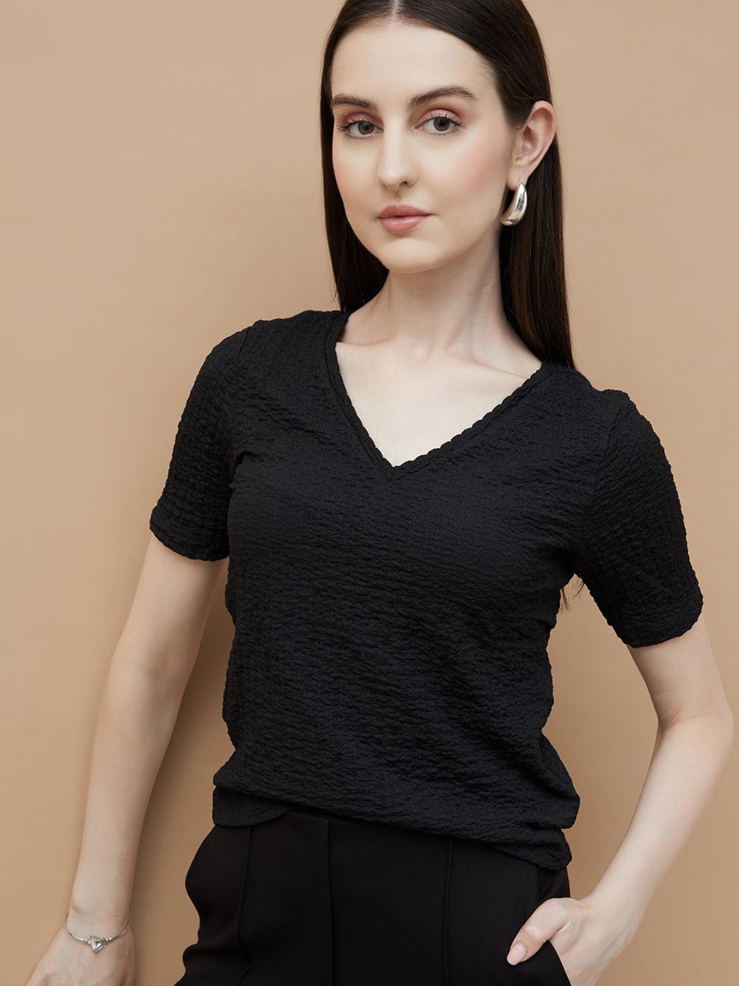 

CODE by Lifestyle Women Self Design V-Neck Top, Black