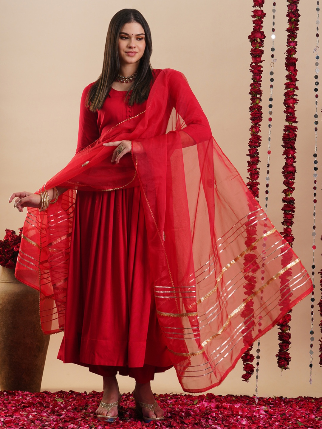 

DIVASTRI Round Neck Anarkali Kurta With Trousers And Dupatta, Red
